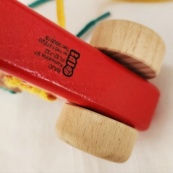 BAJO RED WOODEN LACING SHOE ON WHEELS ROLLERSKATE BOYS GIRLS UNISEX IN EXCELLENT - Picture 8 of 8